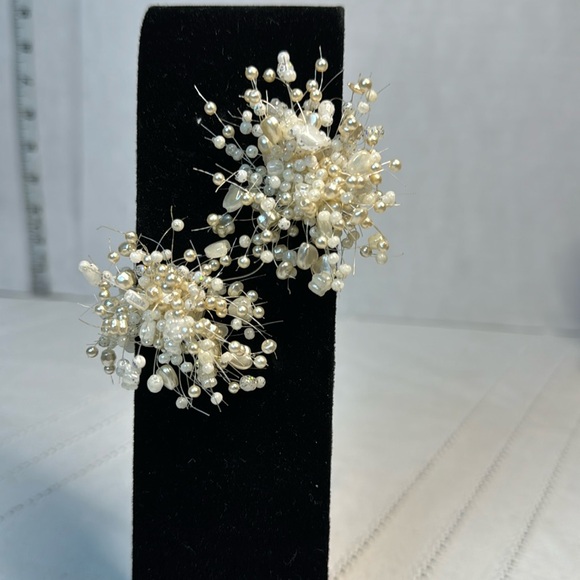 Clip on Earrings starburst fancy holiday earrings heart & round pearl shaped - Picture 1 of 5